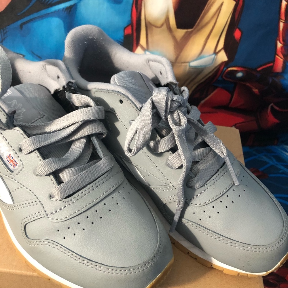 Kids Classic Reeboks**SOLD**